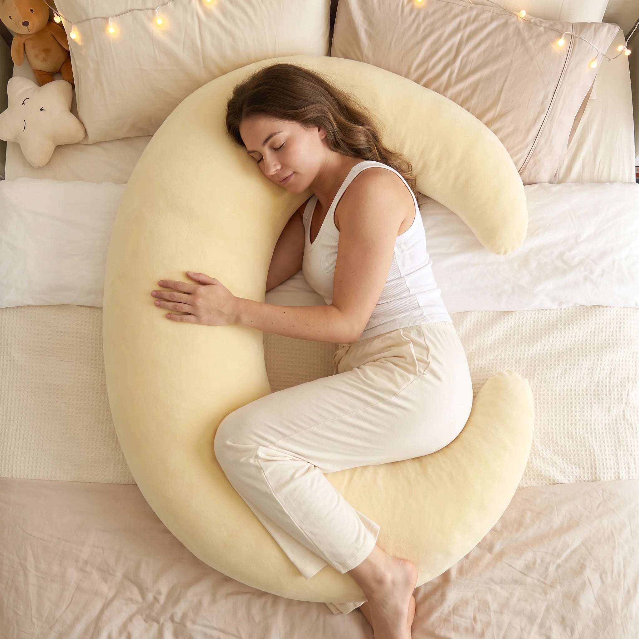 The Moon Pillow